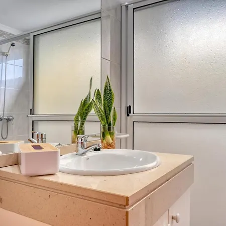 Apartment Costa Do Sol, A In Madeira